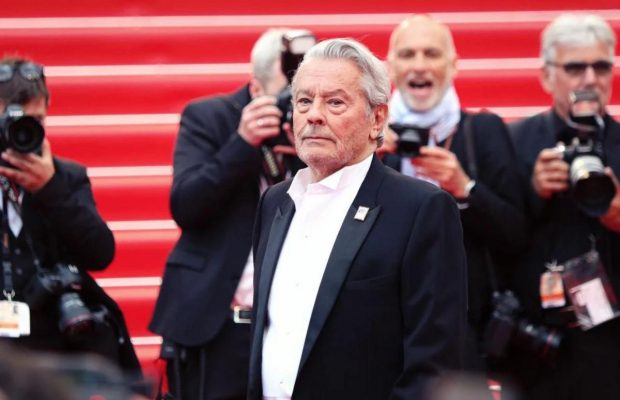 Помер Ален Делон: стало відомо коли та де буде похований легендарний актор