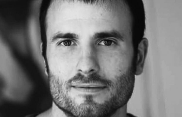 Зірка серіалу "Еліта" раптово помер на пляжі