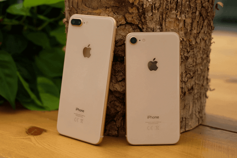 iPhone 16 Pro выйдет в классическом золотом цвете и будет напоминать iPhone 8 / фото Apple