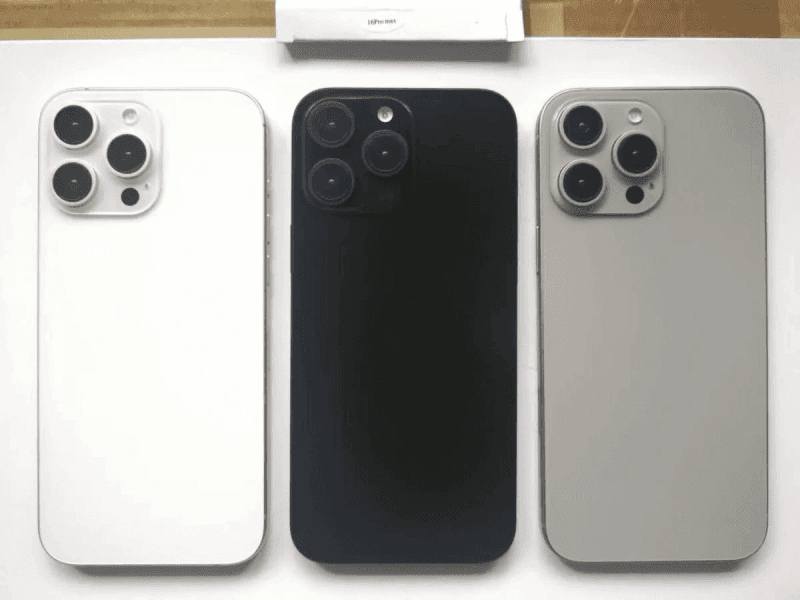 Макеты iPhone 16 Pro в трех цветах / фото с твиттера