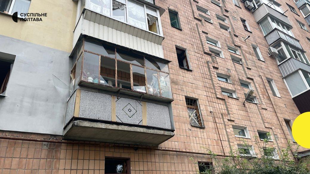В некоторых многоквартирных домах, в частности, выбиты окна и повреждено имущество / фото Суспильне В некоторых многоквартирных домах, в частности, выбиты окна и повреждено имущество / фото Суспильне
