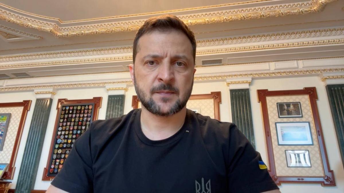 Зеленський каже, що Україна планує утримувати територію в РФ, доки не примусить Путіна до переговорів / фото president.gov.ua Зеленський каже, що Україна планує утримувати територію в РФ, доки не примусить Путіна до переговорів / фото president.gov.ua