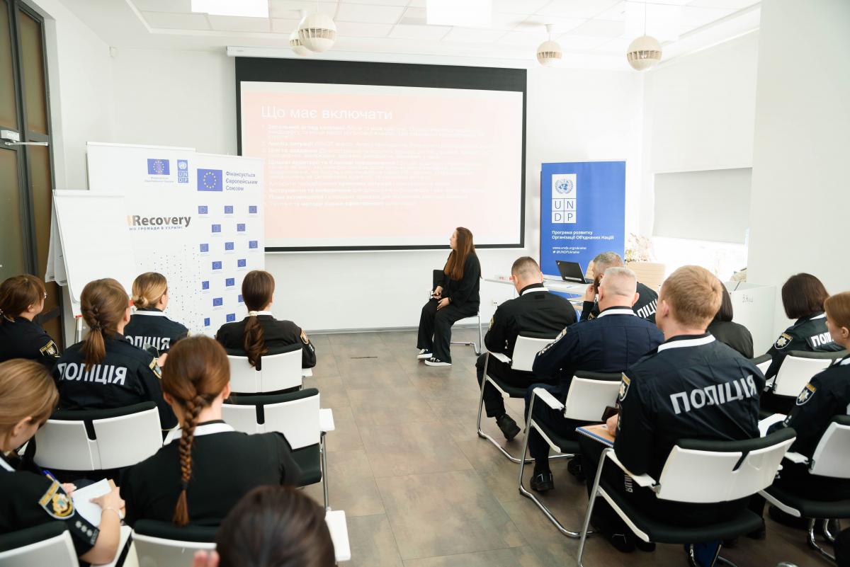 Дубляж кіно, журналістика й робота в кадрі: 1+1 media school запускає осінній освітній сезон Дубляж кіно, журналістика й робота в кадрі: 1+1 media school запускає осінній освітній сезон