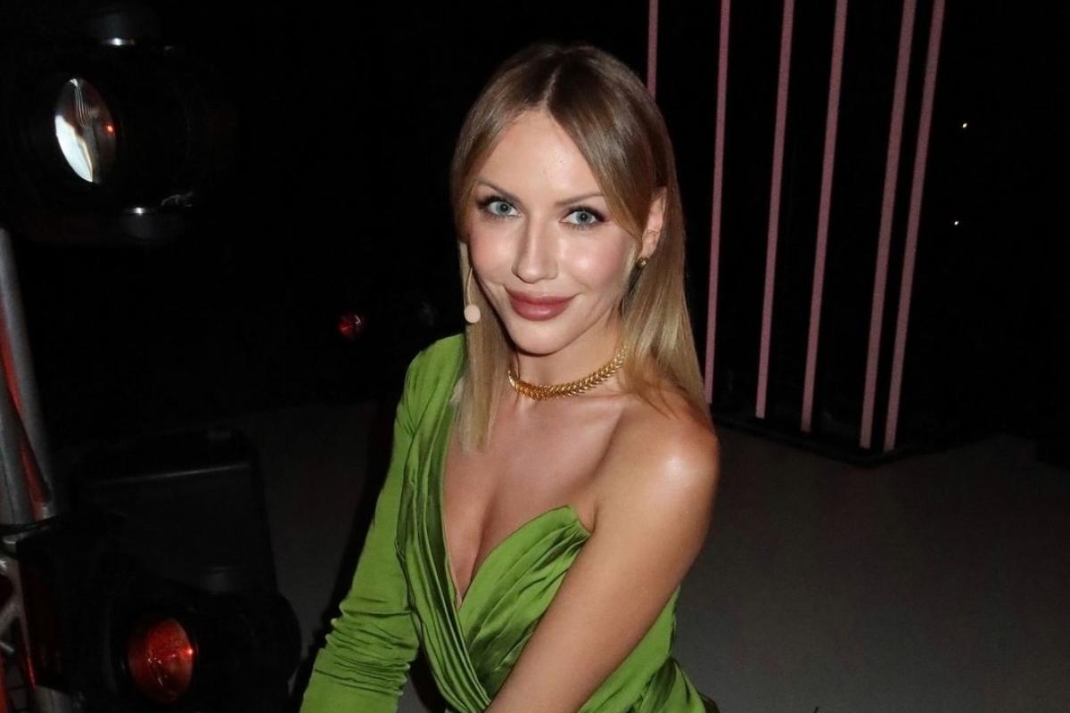 Леся Никитюк рассказала, что ее бывший работал ди-джеем / Скриншот Instagram Леся Никитюк рассказала, что ее бывший работал ди-джеем / Скриншот Instagram