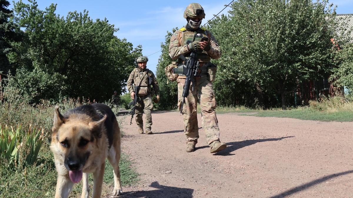 Тактичні групи можуть зупиняти ворога у неочікуваних для нього місцях / фото УНІАН Тактичні групи можуть зупиняти ворога у неочікуваних для нього місцях / фото УНІАН