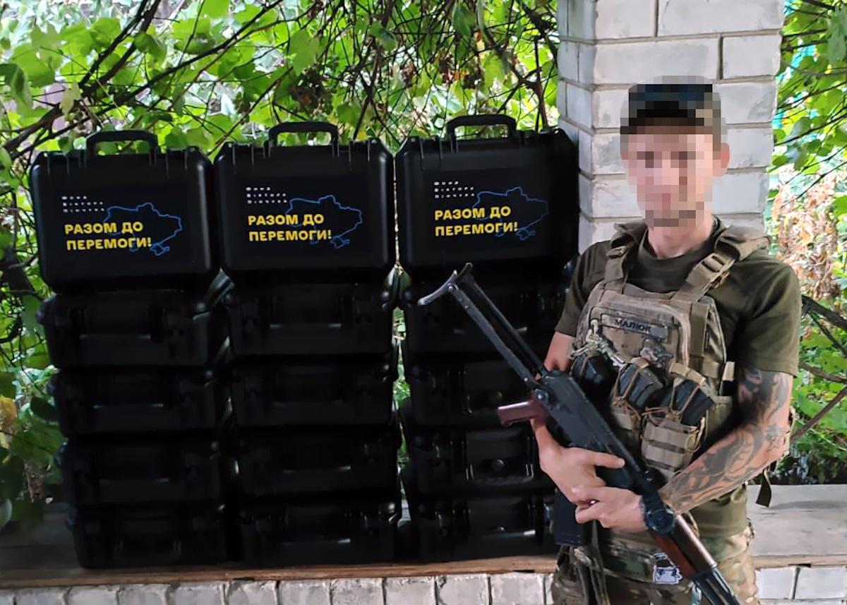 Бойцы ВСУ получили дроны от компании Интерпайп Бойцы ВСУ получили дроны от компании Интерпайп