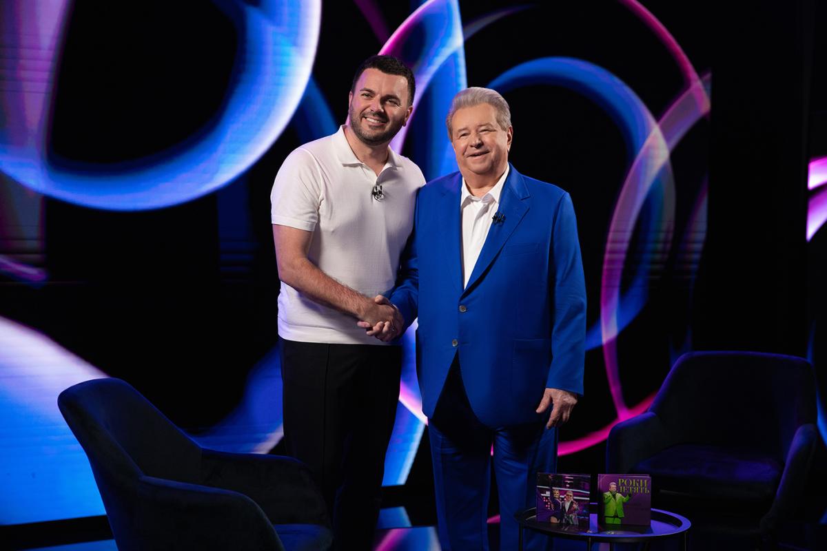 Напередодні 75-річчя легендарний ректор дав відверте інтерв’ю популярному телеведучому Григорію Решетніку / фото Інстаграм @poplavskiy_michail Напередодні 75-річчя легендарний ректор дав відверте інтерв’ю популярному телеведучому Григорію Решетніку / фото Інстаграм @poplavskiy_michail