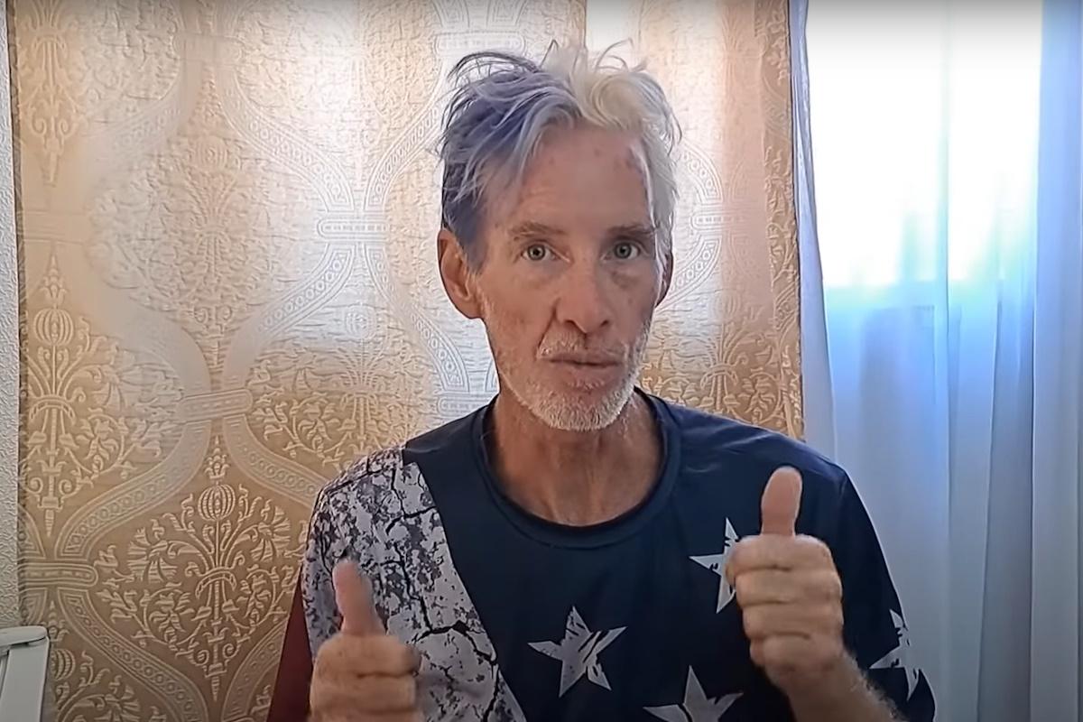 Райан Уэсли Рут очень болел за Украину, но делал это за пределами разумного / кадр из видео Райан Уэсли Рут очень болел за Украину, но делал это за пределами разумного / кадр из видео