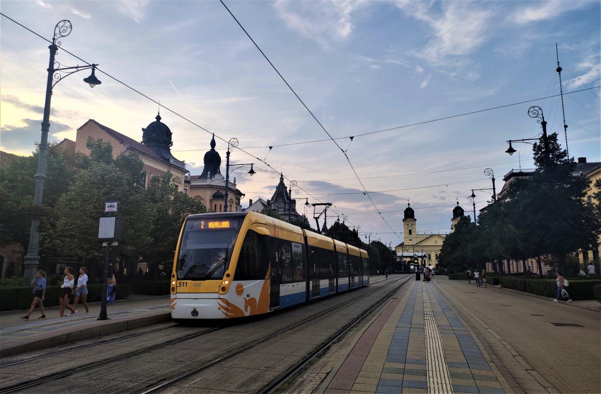 Доїхати до аеропорту Дебрецена з центру міста дуже просто / фото Марина Григоренко Доїхати до аеропорту Дебрецена з центру міста дуже просто / фото Марина Григоренко