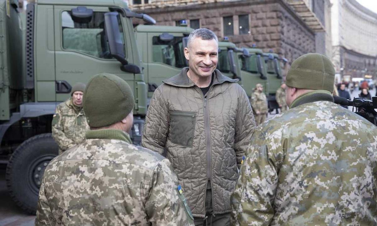 Столица наращивает поддержку Вооруженных сил Украины / фото пресс-служба Виталия Кличко Столица наращивает поддержку Вооруженных сил Украины / фото пресс-служба Виталия Кличко