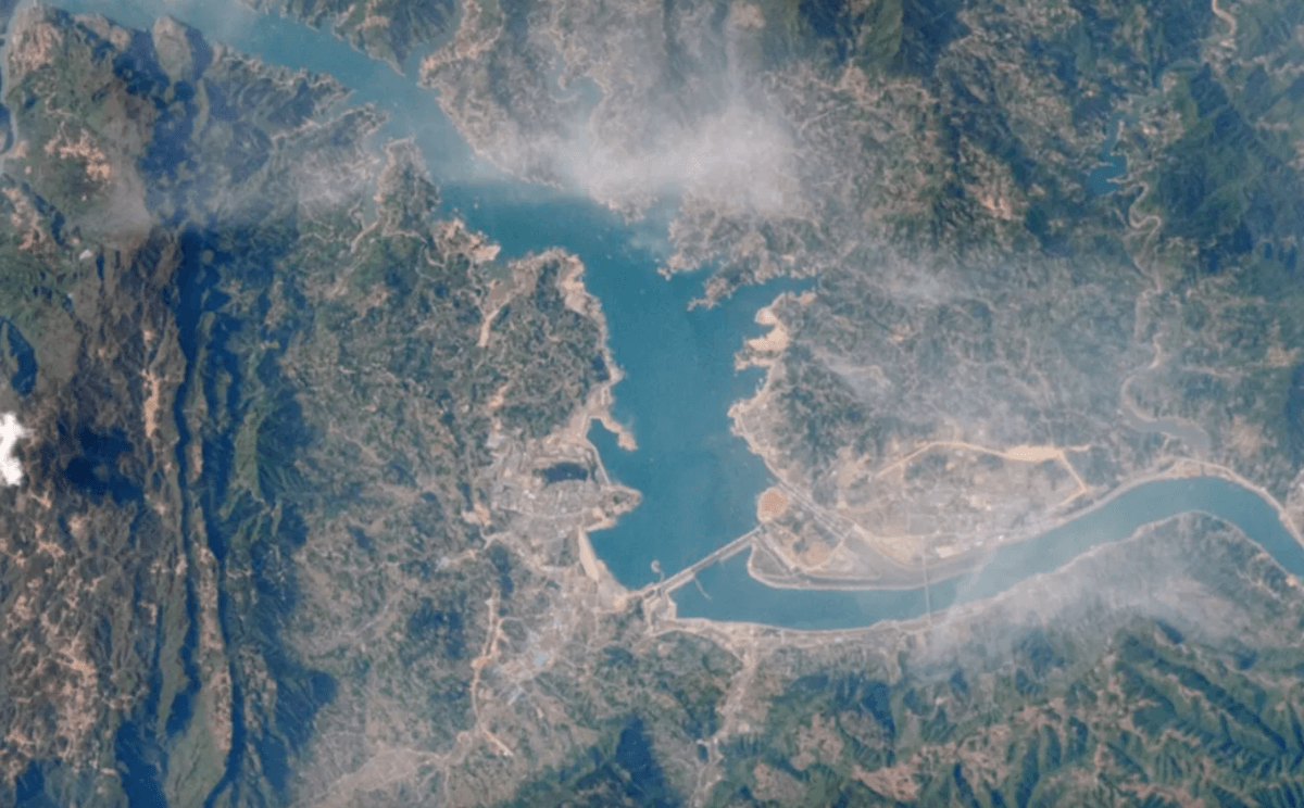 Китайська гребля змінює обертання Землі / фото NASA Китайська гребля змінює обертання Землі / фото NASA