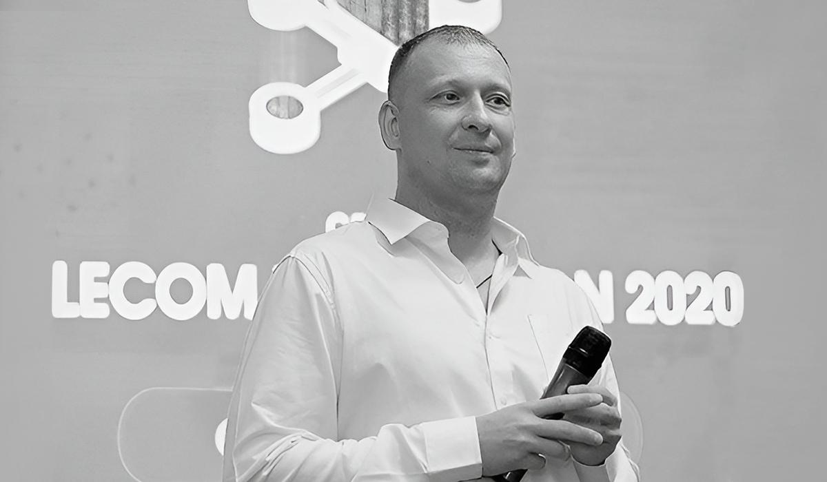 Анатолій Фроленков, точка обміну інтернет-трафіка "1-IХ", консультант з телекому, IT, медіаринку Анатолій Фроленков, точка обміну інтернет-трафіка "1-IХ", консультант з телекому, IT, медіаринку