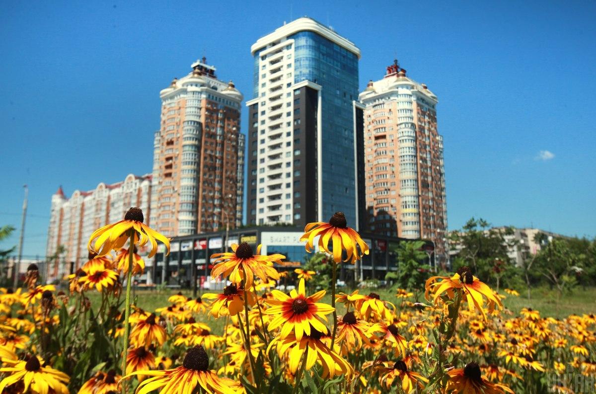 11 липня в Києві вже не буде спекотно / фото УНІАН 11 липня в Києві вже не буде спекотно / фото УНІАН