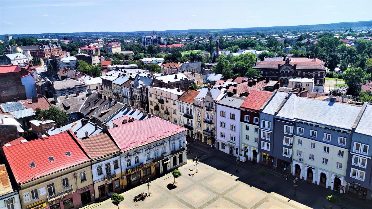 Краєвиди з ратуші Дрогобича / фото Марина Григоренко Краєвиди з ратуші Дрогобича / фото Марина Григоренко