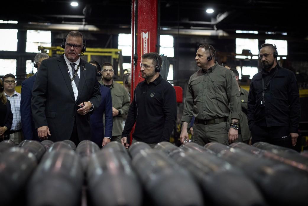 Zelensky visited a shell factory in Pennsylvania, which angered the Republicans / photo president.gov.ua