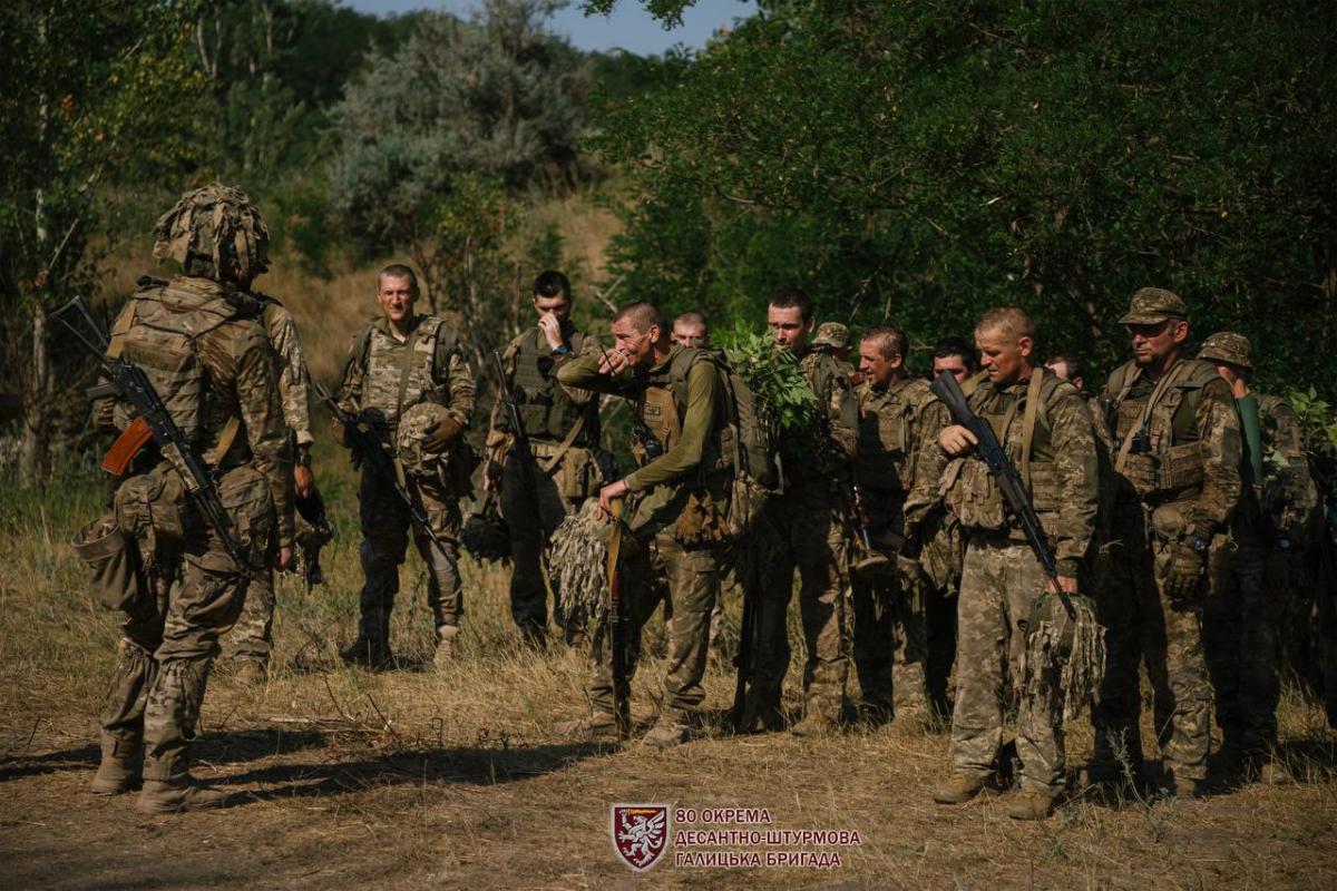 Міноборони планує запустити спеціальний сервіс для переведення військових в інші частини / фото 80-ї окремої десантно-штурмової Галицької бригади Міноборони планує запустити спеціальний сервіс для переведення військових в інші частини / фото 80-ї окремої десантно-штурмової Галицької бригади