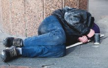 РФ вербует сибирских бездомных на войну против Украины, чтобы перекрыть свои потери, - СМИ