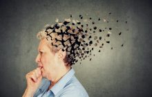 Три продукта для женщин старше 40 для профилактики болезни Альцгеймера: выбор врача