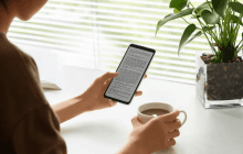 На рынке представлены смартфоны с необычным "бумажным" экраном: в чем их фишка