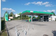 Венгрия договорилась о продлении транзита российской нефти через Украину, - Bloomberg