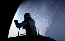 Американські туристи вперше в історії здійснили приватний вихід у відкритий космос (відео)