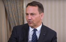 "Просимо про повагу": Сікорський розповів, як Україні вирішити історичний конфлікт із Польщею