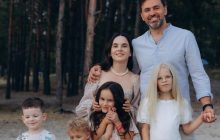 Тимур Мирошниченко и его жена официально удочерили девочку