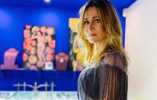 "Пыталась просвещать их": известная актриса ответила, общается ли с родственниками из РФ