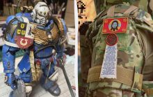 В РФ освятили "обереги" для солдат в виде печатей из Warhammer