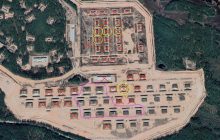 Разрушен на 70-90%: появились свежие спутниковые снимки последствий удара по складу в Торопце (видео)