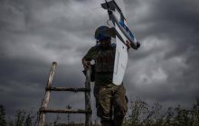 Украинские дроны атаковали порт в оккупированном Бердянске, над городом дым от крупного пожара
