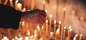 Дмитрівська субота 2025: коли поминати близьких, що нести до храму і чого не можна робити