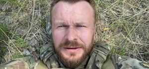 Відомий український співак-воїн розповів про заробіток на службі: "Мені недостатньо цих грошей"