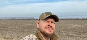 "Величезна несправедливість": відомий співак-воїн висловився про мобілізацію зірок