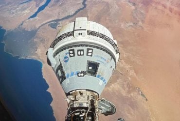 Застряглий в космосі пілотований корабель від Boeing почав видавати дивні звуки