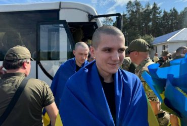 З російського полону визволили ще 49 українців: перші подробиці (відео, фото)