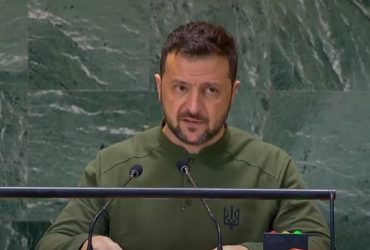Западные чиновники дали мрачную оценку мирному плану Зеленского, - Bloomberg
