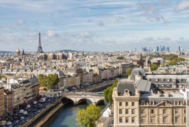Париж в очередной раз признали самым популярным среди туристов городом в мире