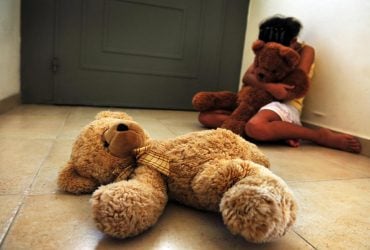 На Львовщине директор и работники реабилитационного центра издевались над детьми