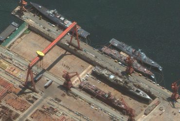 Китай у рази збільшує військово-морський флот, але стикається із серйозними проблемами, - BI