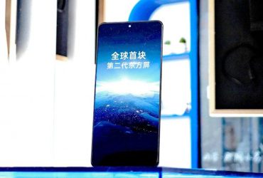 Яким буде OnePlus 13: перші живі фото та характеристики топового флагмана