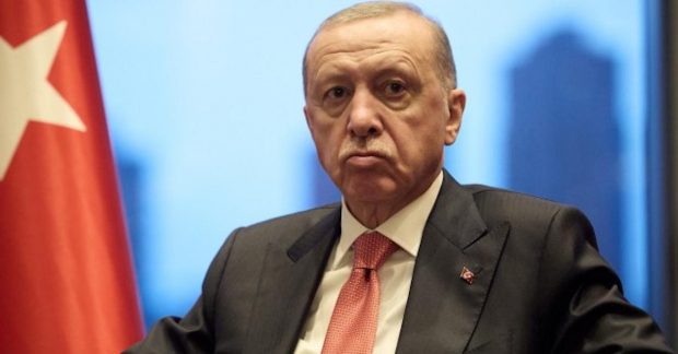 Ердоган різко висловився про атаки на танкери "тіньового флоту" РФ у Чорному морі