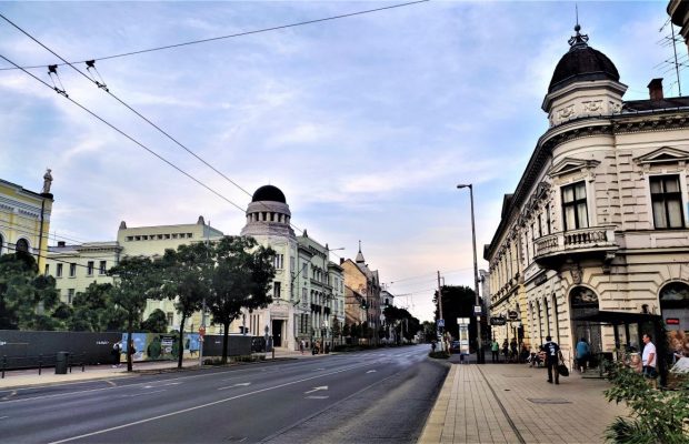 Если вдруг занесет на пересадку в венгерский Дебрецен