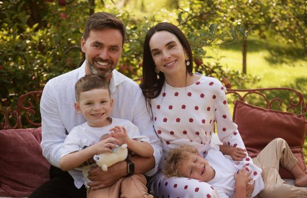 "Органи не на місцях": дружина Мірошниченка розповіла про вроджені вади у названого сина