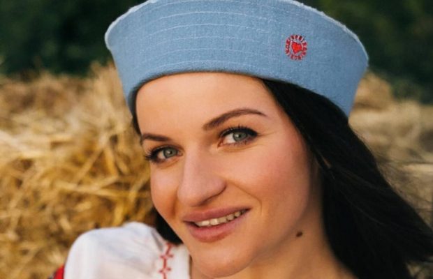Відома українська телеведуча зменшила груди 10 розміру: фото до і після