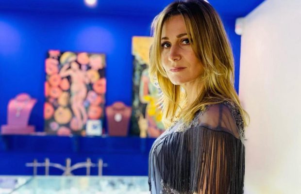 "Намагалася просвітлювати їх": відома акторка відповіла, чи спілкується з родичами з РФ