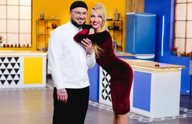 Влад Міцкевич, який заявляв про роман із Поляковою, засвітився з іншою відомою співачкою