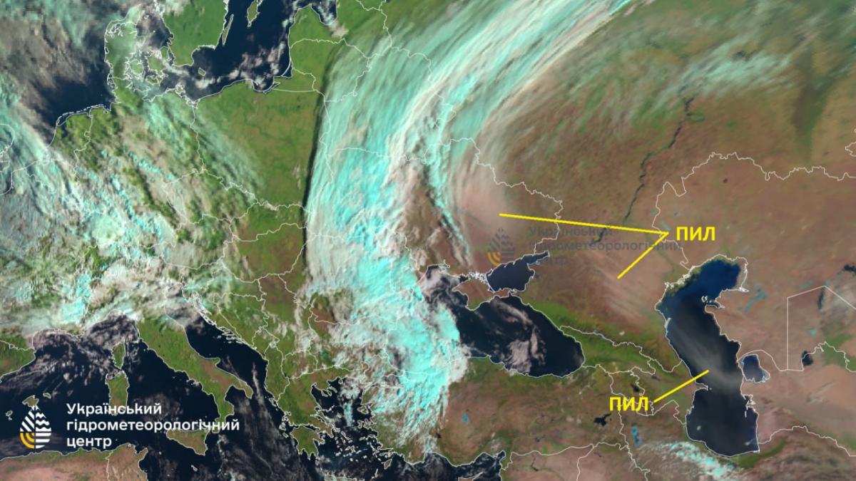 Пилова буря з Каспію / телеграм-канал Українського гідрометцентру Пилова буря з Каспію / телеграм-канал Українського гідрометцентру