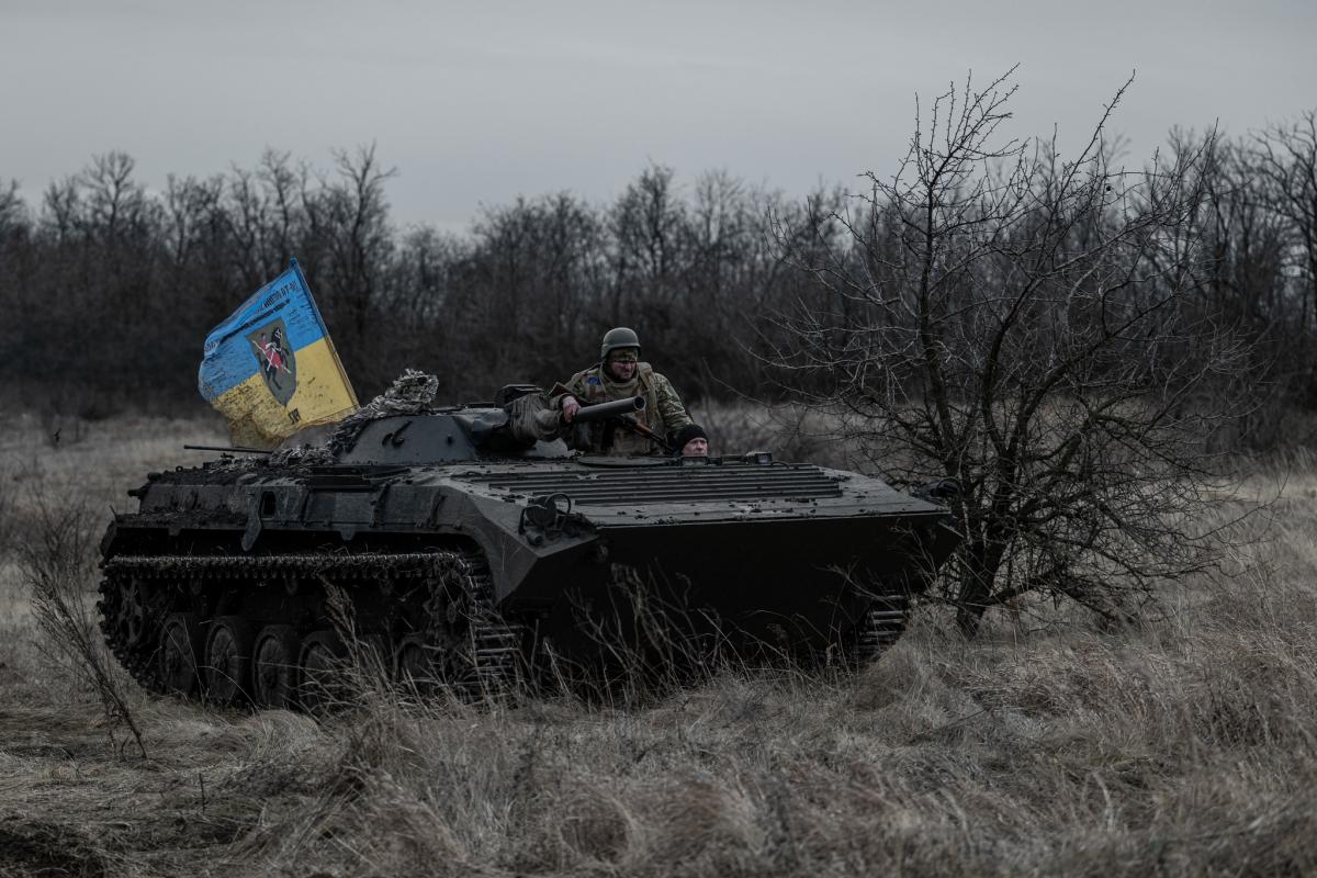 Украину ждет 'мрачная зима', Россия усиливает наступление, а поддержка США ослабевает, - WSJ