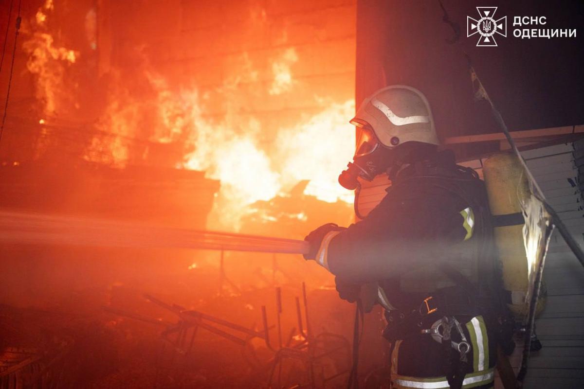 Окупанти вдарили по Одещині / фото ДСНС Одещини Окупанти вдарили по Одещині / фото ДСНС Одещини